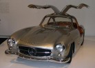 800px-1955_mercedes-benz_300sl_gullwing_coupe_34