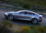 tesla-model-s-sedan_100227085_l