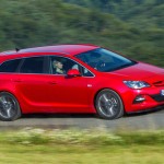 opel-astra-sports-tourer-restyling_1