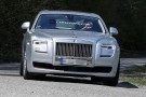 Rolls Royce Ghost restyling 2014 prime foto spia Rolls Royce Ghost restyling 2014 prime foto spia