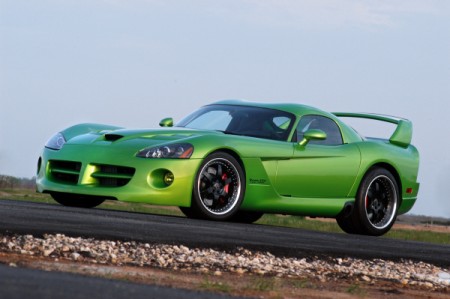 Viper velenosa SRT-10 Venom 1000