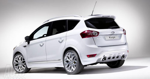 La Ford Kuga individual vista da dietro, la nuova versione che Ford presenterà al Salone di Parigi e che sarà commercializzata a partire dal 2009