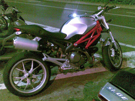 Ducati Monster 1100