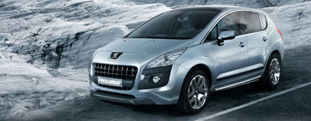 Il nuovo crossover ibrido di Peugeot, il Prologue