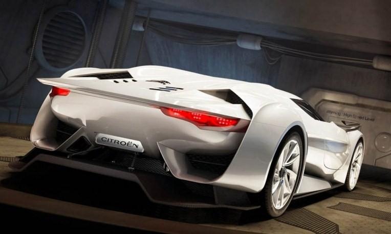 IMmagine della Citroen GT, presentata a Parigi per reclamizzare il videogioco Gran Turismo