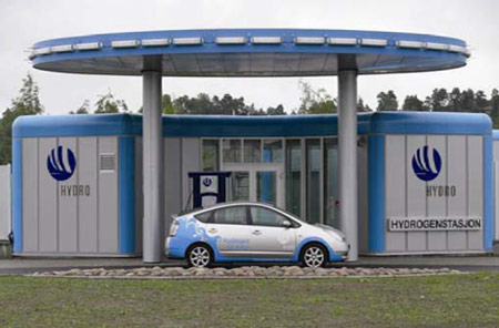  Hydrogen Road of Norway ed è un progetto di studio e sviluppo di trasporti, di cose e persone, su automezzi alimentati ad idrogeno