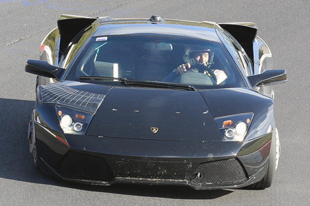 La nuova Murcielago vista sul circuito tedesco del Nurburgring