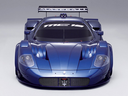 La Maserati MC12 che ha realizzato il record sul giro per le vetture di serie