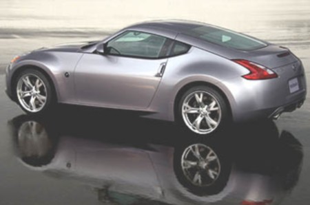 Nissan 370Z: le foto ufficiali