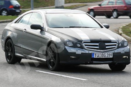 Mercedes Classe E Coupe: le foto spia