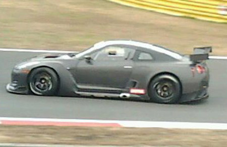 Nissan GT-R, all’orizzonte anche una versione da corsa