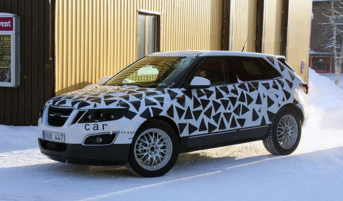 Saab 9-4X: foto spia del muletto sulla neve