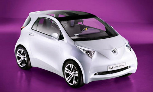 Prezzi Toyota IQ: listino ufficiale della nuova citycar