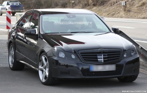 2010_mercedes_benz_e63_amg