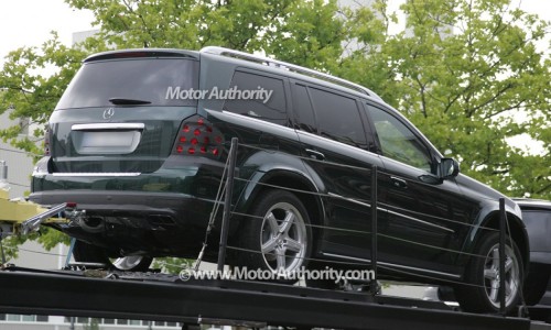 2010_mercedes_benz_facelift_spy_shots