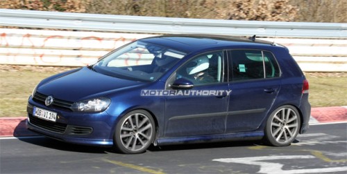 2010_volkswagen_golf_r20