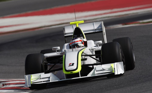 la brawn Gp di button nel ciruito di Sepang in Malesia 