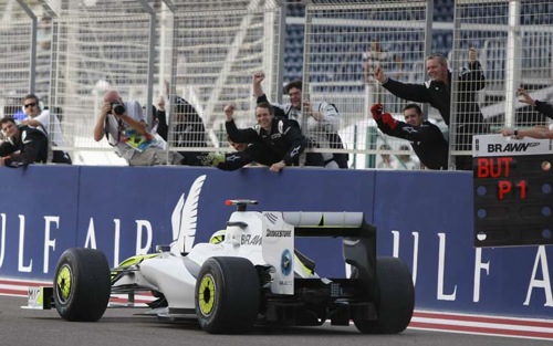 Formula 1: Button centra il tris in Bahrain