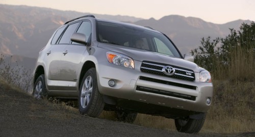 Nuova Toyota Rav4: in progetto una versione ibrida