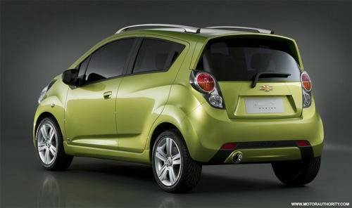 2010_chevrolet_spark_002-0210-950x650