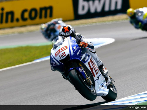 Lorenzo in azione sulla Yamaha M1