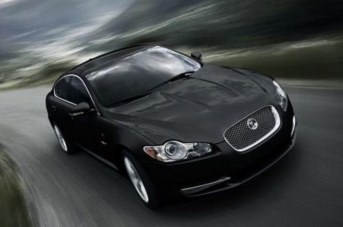 2010-jaguar-xf-supercharged-2