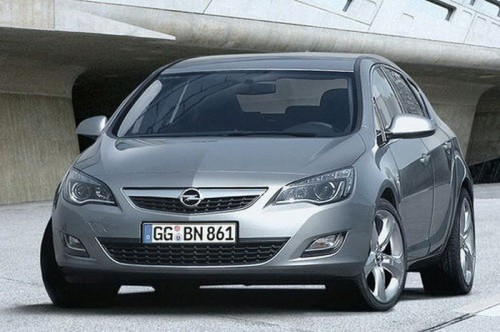 Opel Astra sfida Golf e Focus