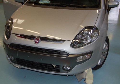 2010-fiat-grande-punto-fl-1