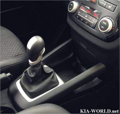 2010-kia-ceed-2