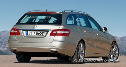 2010_mercedes_benz_e_class_estate_rendering_002-0112-950x650