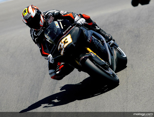 Marco Melandri in azione 