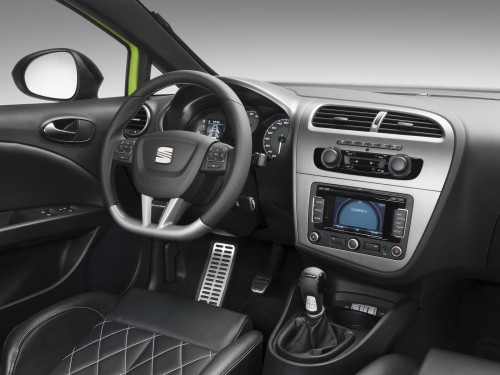 2010-SEAT-Leon-Cupra-R-6
