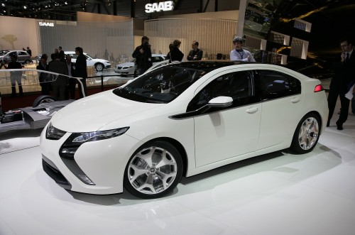 Opel-Ampera-EV-13