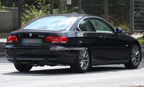 2010-bmw-3-series-coupe-facelift-spy-shots_100227950_l