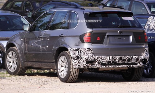 2010-bmw-x5-facelift-spy-shots_100228509_l