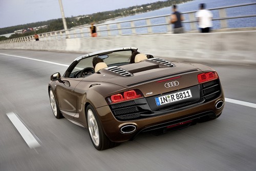 Audi-R8-Spider-3