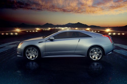 Caddilcac-CTS-Coupe-2