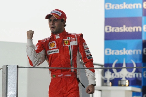 massa-wins-brazilian-grand-prix-2008_4