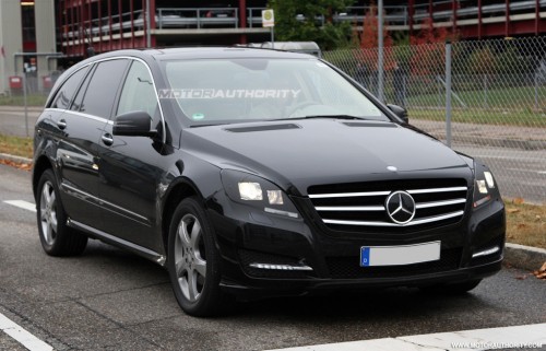 2011-mercedes-benz-r-class-facelift-spy-shots_100230570_l