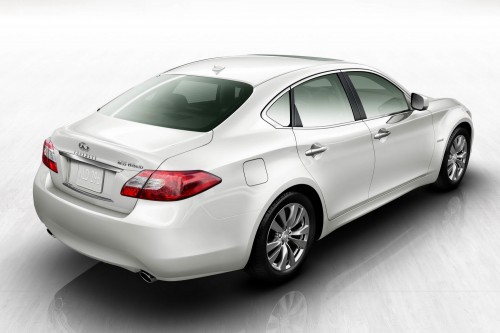 2012-Infiniti-M35-Hybrid-3