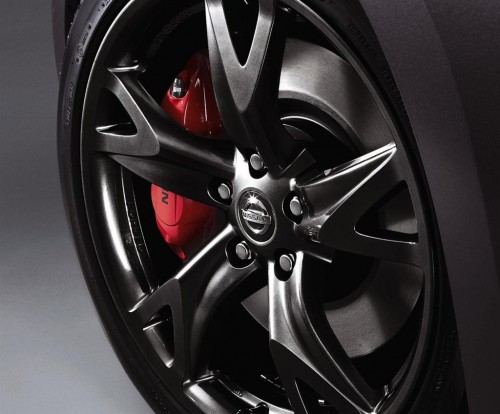 nissan-370z-40th-anniversary_100231017_l