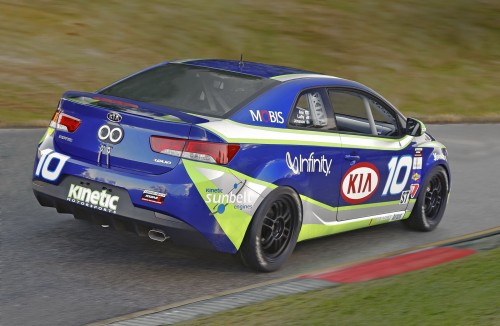 Kia-Forte-Koup-Racer-2