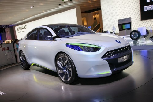 Renault-Fluence-EV-4