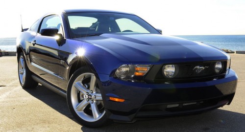 2010-Mustang-GT-0