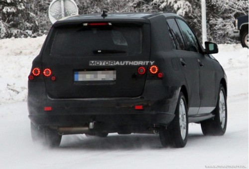 2012-mercedes-benz-ml-class-spy-shots_100234209_m