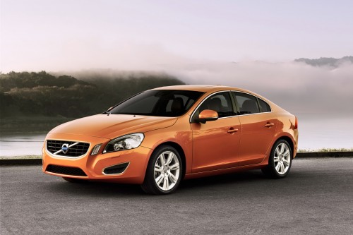 2011-Volvo-S60-Sedan-22