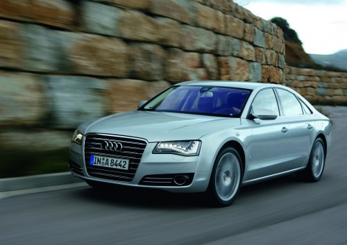 2011-Audi-A8-2