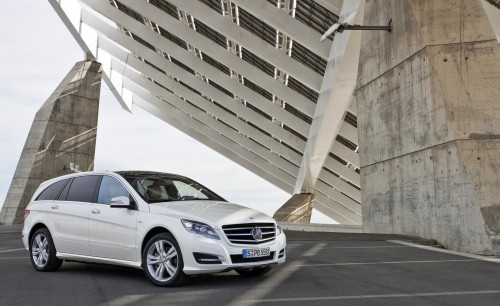 Mercedes Benz Classe R facelift 2011 dati ufficiali