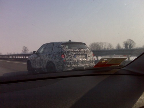 BMW X3 2011 foto spia vicino a Cremona