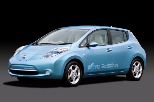 Nissan Leaf sarà prodotta anche in Regno Unito